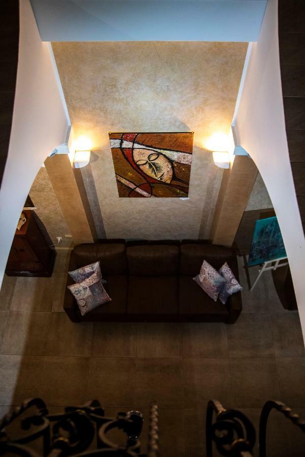 Gosciniec Asticus Bed and Breakfast Jarosław Exteriör bild
